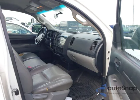 2012 Toyota Tundra Grade V6 из США, поврежденный, VIN 5TFRU5F10CX026554